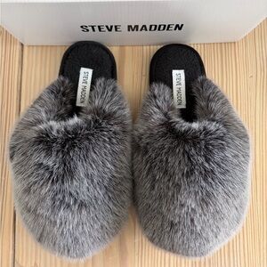 Steve Madden Women's Poof Gray Faux Fur Slippers